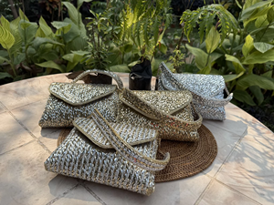 Bolso de Mano de Lujo con Adornos Metálicos, Diseño Geométrico, Cierre Magnético, Detalles Metálicos Decorativos, Forro de PU, para Mujer - Product Image 6