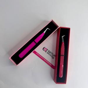 Pince à cils professionnelle en acier inoxydable à pointe argentée, revêtement poudré rouge rose, marque privée, pour extensions de cils, emballage inclus - Product Image 2