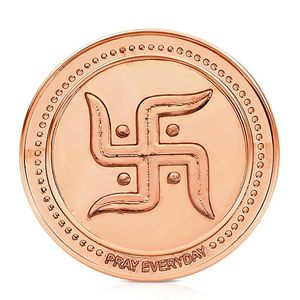 Moneda de cobre con swastika sagrada, símbolo auspicioso de prosperidad y buena fortuna - Product Image 1