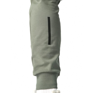 Pantalones Deportivos Ajustados para Hombre - Pantalones Deportivos Premium para Gimnasio y Ropa Urbana, Logotipo Personalizado Disponible - Product Image 5