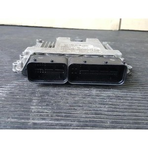 Santa Fe - ECU et modules informatiques d'occasion - 3910027810 - Product Image 3