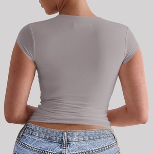 Top Corto Rosa para Mujer, Manga Corta, Cuello Cuadrado, Ajustado, Tejido de Punto, Spandex y Algodón, Casual, Primavera Verano, Color Sólido - Product Image 4