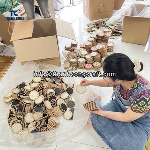 Vente en gros de sous-verres noirs vadrouilles du Vietnam faits à la main de style classique avec nacre rotin pour table à manger décoration naturelle - Product Image 5