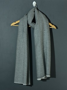 Indian Winter Woolen <b>Shawl</b> Handmade Unisex Zig Zag Design Neck <b>Wrap</b> Hand Woven Stole - Product Image 5