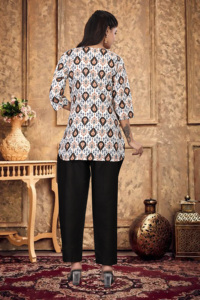 Conjunto de 2 Piezas de Ropa Deportiva para Mujer, Tela Mágica Blanca Estampada de Tacto Suave Premium, Cuello Redondo Transpirable, Pantalón y Sudadera a Juego - Product Image 4