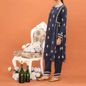 ชุดเบลเซอร์2ชิ้นสำหรับผู้หญิงชุดสูทแบบจับพิมพ์ลายพร้อมคุณสมบัติ PW4182ที่ใส่สบาย - Product Image 1