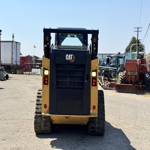 Cargadora compacta sobre orugas CAT 259D3 duradera y de alta eficiencia, diseñada para paisajismo, movimiento de tierras y agricultura. - Product Image 4