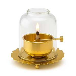 Diya de Vidrio Borosilicato con Base de Latón y Tornillo de Elevación para Mechas de Aceite Akhand Jyoti, Estilo Vintage, Producto de Tendencia para Diwali a Precio Mayorista - Product Image 1