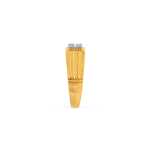 แหวนเพชรทรงคลัสเตอร์สำหรับผู้ชาย ทองคำแท้ 14K 18K พรีเมียม ดีไซน์ไหล่ลายร่อง หรูหรา เหมาะสำหรับงานแต่งงานและวันครบรอบ  งานจิวเวลรี่ชั้นดี - Product Image 4