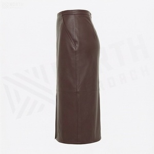Jupe crayon en similicuir pour femme, longueur genou, couleur unie, design minimaliste avec fente avant, taille normale, à porter en toutes saisons - Product Image 3