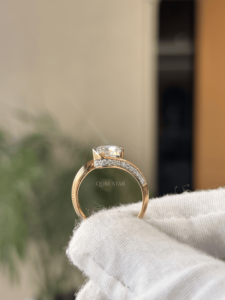 Anillo de Oro de 18 Quilates con Diamante Cultivado en Laboratorio de 2.53 Quilates, Corte Redondo, Diseño en Espiral, para Mujer, Joyería de Aniversario - Product Image 2