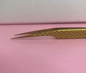 Pinzas Profesionales para Pestañas y Cejas Vired Impex, Alta Calidad, Precisión, Punta Suave de 10 mm, Acero Inoxidable Duradero - Product Image 5