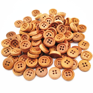 กระดุมไม้ธรรมชาติสีน้ำตาลขนาด 11.5 มม. 18L 4 รู สำหรับเสื้อเชิ้ต - Product Image 5