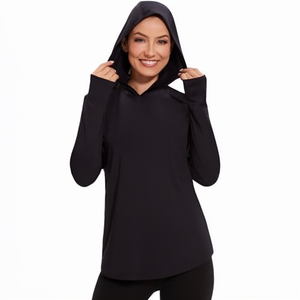 Sweat à capuche noir pour homme, manches longues, respirant, léger, UPF 50, 100% polyester, motif multi-imprimé, idéal pour les activités sportives - Product Image 4