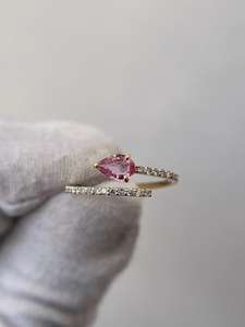 Anillo de compromiso único con dos zafiros de corte pera y ovalado, vintage, en plata de ley 925 con baño de oro de 14K. - Product Image 3