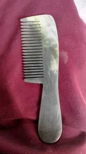 Peigne en corne fait main, antistatique, en corne naturelle fine, avec poignée lisse, professionnel - Product Image 5