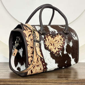Bolso de Mano de Cuero Genuino con Diseño Floral Tallado a Mano, Colección Premium 2026, Último Modelo, Bolso de Viaje Tipo Duffel - Product Image 1