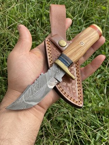 Cuchillo de caza/para desollar hecho a mano de acero de Damasco con punta de clip, mango de madera, funda de cuero, OEM/ODM/OBM, grado industrial/DIY, 8 pulgadas - Product Image 6