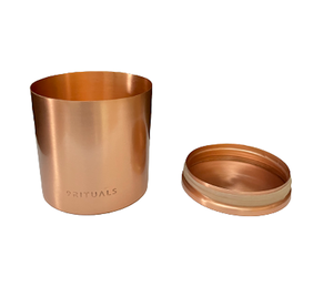 Velas de Cera de Soja Hechas en India con Diseño Elegante en Envase Metálico para Compradores al por Mayor a un Precio Competitivo - Product Image 1