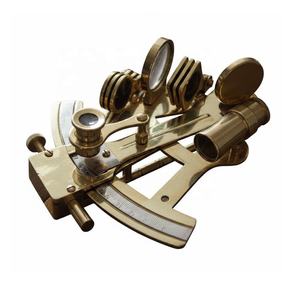 Réplica de Sextante de Latón Chapado en Oro, Productos Náuticos, Instrumento de Navegación Vintage, Recuerdo en Relieve para Coleccionistas - Product Image 1