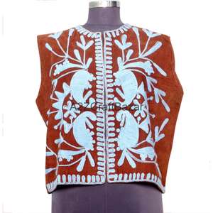 Chaqueta Bomber con Estampado Floral para Mujer, Hecha a Mano por A2ZCraftBazar, con Cierre de Botones, Tejido de Algodón, Multitemporada, Corte Regular - Product Image 5