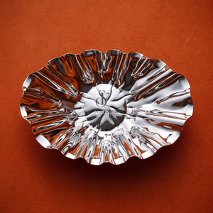 Elegant Wave Pattern Stainless Steel Serving Bowl High Shine <b>Chrome</b> Finish Oval Shape Perfect For Chocolates Nuts Or Home Decor - Product Image 3