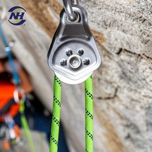 Zip line outdoor hiking tree climbing gear rescue equipment mountaineering tools rope aluminum alloy <b>pulley</b> for rock climbing - Product Image 3