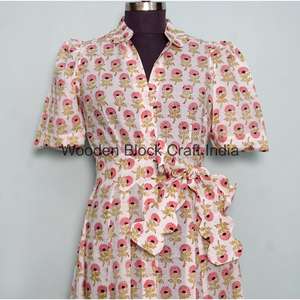 Vestido de Algodón Vintage Estilo Bohemio Ecológico Hecho a Mano con Detalle de Botones, Manga Corta, Silueta en A para Mujer, Casual de Oficina - Product Image 2