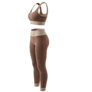 Conjunto de Yoga para Mujer: Sujetador Deportivo con Espalda Cruzada y Cuello Redondo, Leggings de Cintura Alta de Longitud Completa, Color Marrón Sólido, Acanalado, Sin Costuras, de Spandex/Nylon Térmico - Product Image 4