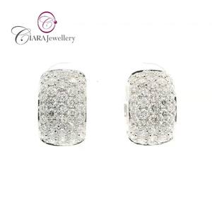 CLASSIC18K SOILD OR BLANC RÉEL DIAMANT NATUREL MICRO PAVE SET DRESSING HUGGIE BOUCLE D'OREILLE - Product Image 1