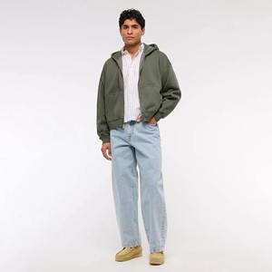 เสื้อฮู้ดดี้ผู้ชายคุณภาพสูง ผ้าฝ้าย 100% สำหรับฤดูหนาว ดีไซน์เรียบง่าย รับผลิตตามแบบ แห้งเร็ว ระบายอากาศดี ขายส่งจากโรงงาน - Product Image 1