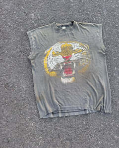 เสื้อยืดคอกลมแขนกุดวินเทจของผู้ชายทรงโอเวอร์ไซส์ที่ตกแต่งด้วยความเป็นกรดและดีไซน์พิมพ์ลายผ้าไหม - Product Image 2