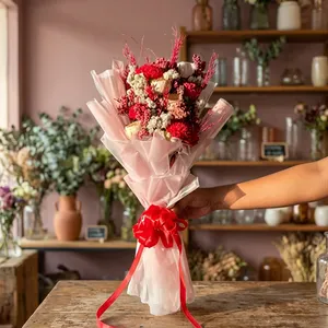 Ramo de Rosas Preservadas Hecho a Mano, Caja de Regalo con Flores Secas, Arreglo Floral de Larga Duración para Regalos del Día de San Valentín - Product Image 3
