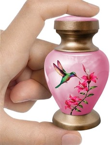 Urna Funeraria de Colibrí Morado con Detalles en Oro, Urna Conmemorativa para Adultos con Tapa, Recuerdo de Excelente Calidad - Product Image 3