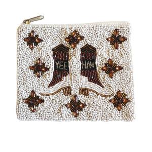 Broderie perlée artisanale à la mode VOUS FLAMAZING Petit sac portefeuille avec une finition élégante et une couleur unique par Hiba Enterprises - Product Image 2