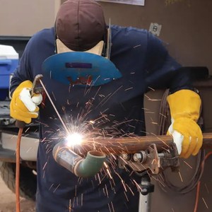 Leather Heavy Duty Welding <b>Gloves</b> Long Heat Resistant Industrial Work Safety <b>Gloves</b> for Men Use - Product Image 5