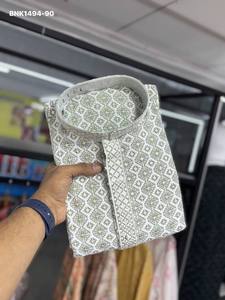 สินค้ามาใหม่ ชุดเรยอนปักลาย Mate Sequence-Lucknowi พร้อมกางเกง Kurta-Churidar Payjama คอลเลคชั่นสำหรับผู้ชาย ผลิตจากอินเดีย - Product Image 4
