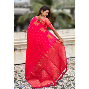 Sari en soie douce rose Elite Weaves, tissé double Zari, avec bordure Nandi, robes de soirée élégantes - Product Image 4