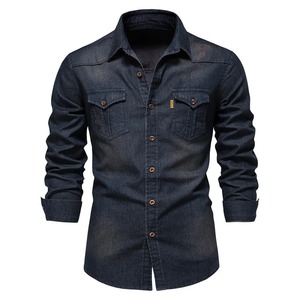 Chemise en jean pour homme, coupe classique, 100% polyester, couleur unie, manches longues, col rabattu, style décontracté streetwear, écologique - Product Image 1