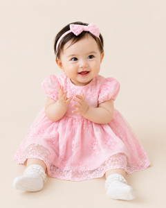 Robe rose en dentelle coupe trapèze avec manches bouffantes pour bébés filles, longueur mini, style mignon, tenue de printemps - Product Image 1