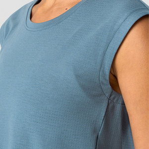Camiseta sin mangas básica para mujer al por mayor de fábrica, top ligero de verano, ropa casual diaria, proveedor de marca privada - Product Image 3