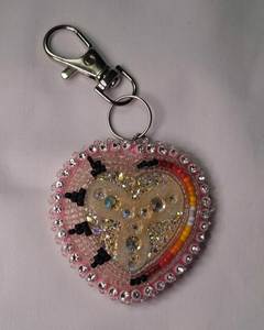 Bordado de Moda Premium con Intrincados Detalles de Cuentas para Ropa de Diseñador Atemporal, Crea Bordados con Cuentas de Inspiración Real con B - Product Image 2