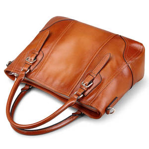 Sac fourre-tout vintage en cuir véritable teint uni 80g, grainé, avec fermeture éclair, pour le quotidien et les voyages - Product Image 1