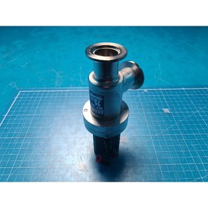 Vanne de purge sous vide Ulvac série VLP-US, taille 25KF, modèle VLP-US25KF, utilisée telle qu'elle est, pièces d'équipement semi-conducteur d'occasion - Product Image 1