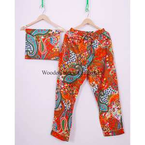 Ensemble de pyjama pour femmes fait main, imprimé floral d'hiver, 100% coton, taille élastique douce, manches longues, cadeau pour demoiselle d'honneur - Product Image 4