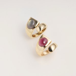Natural Labradorite Open Ring in Gold Finish Statement Gemstone Ring Handmade Adjustable Jewelry for Women - Product Image 4