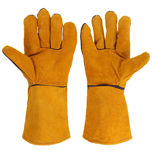 Gants de soudure en cuir de vachette résistant à la chaleur avec protection de la paume, doublure isolante, imperméables et résistants aux coupures. - Product Image 2