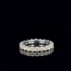 Anillo de Eternidad Brillante de Oro de 18 Quilates Lleno de Diamantes Naturales de 3.50 Quilates, Perfecto para Compromisos Nupciales y Joyería para Fiestas - Product Image 1