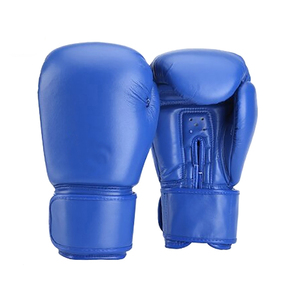 Gants de boxe en cuir synthétique personnalisés, confortables, taille professionnelle, pour le sport, prix de gros, fabriqués au Pakistan - Product Image 2