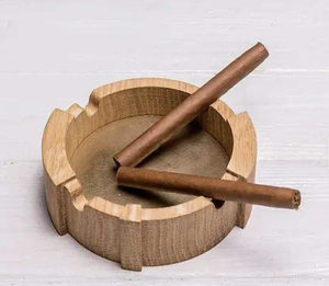 Nouveaux cendriers en bois : Cendrier en bois sculpté créatif et personnalisé, avec logo sur mesure, en bois naturel - Product Image 6